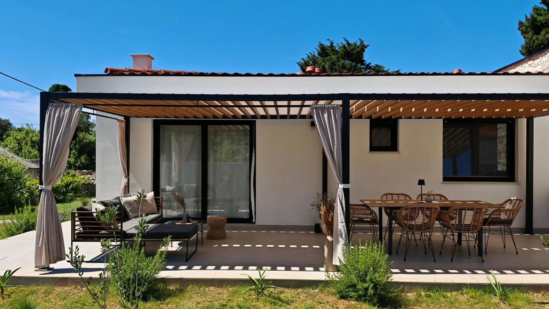 Holiday House Lopar Silba 0*,  Kroatien
